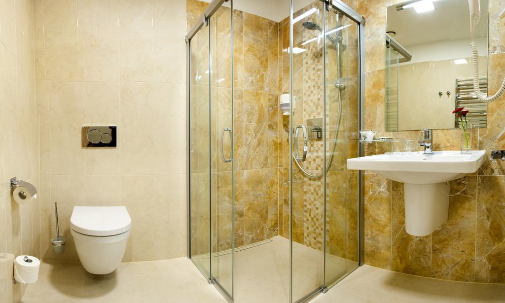 Hotel Pod Zamkem Велке-Мезиржичи Номер фото