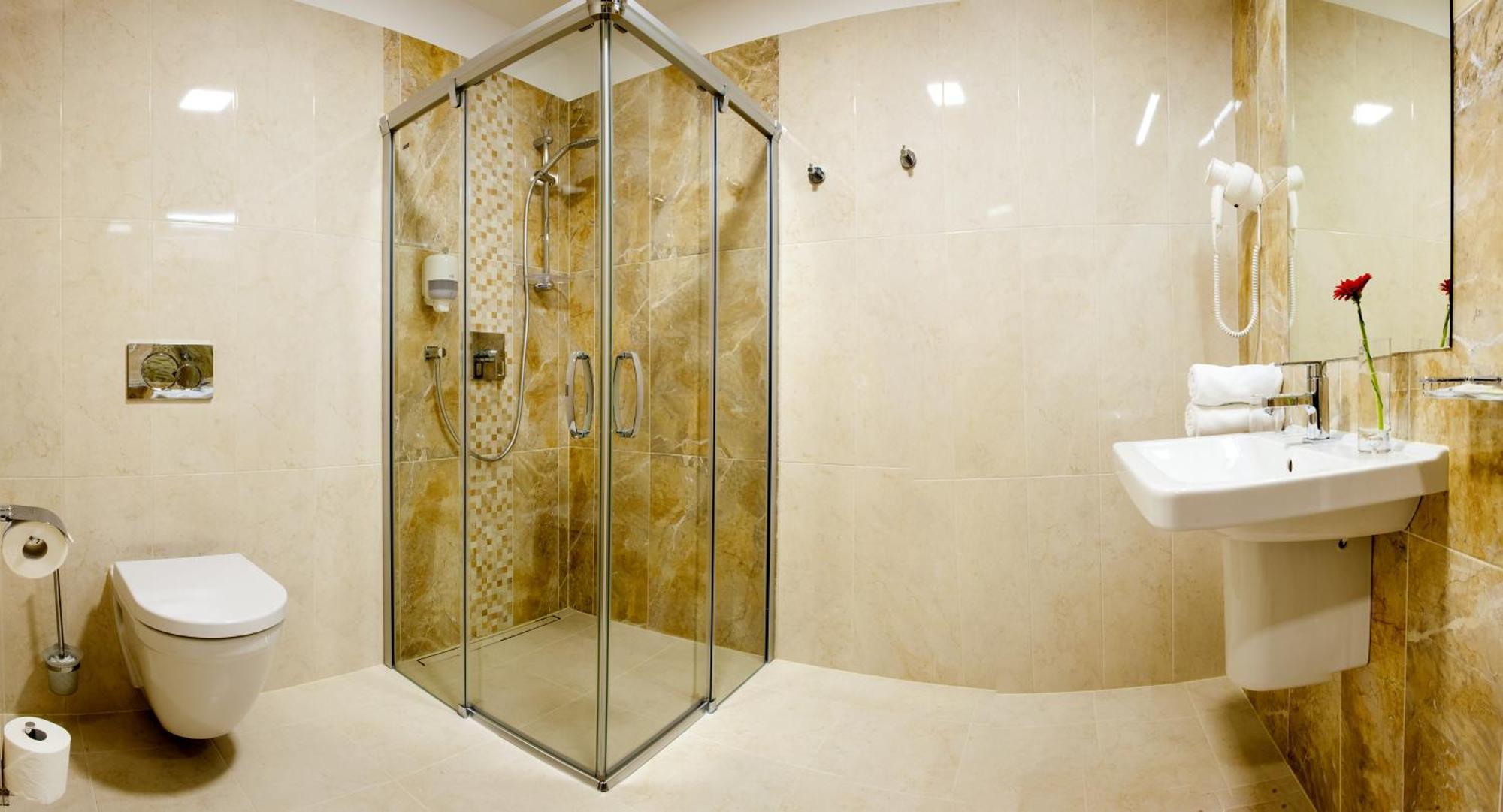 Hotel Pod Zamkem Велке-Мезиржичи Номер фото